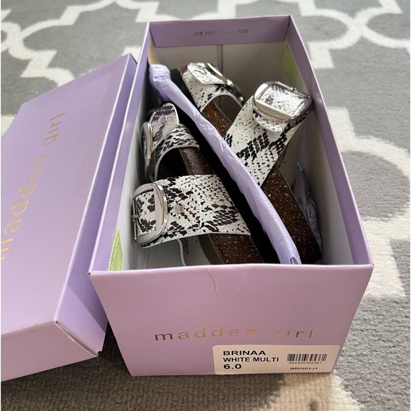 Madden Girl Snake Skin Sandals - Picture 3 of 6